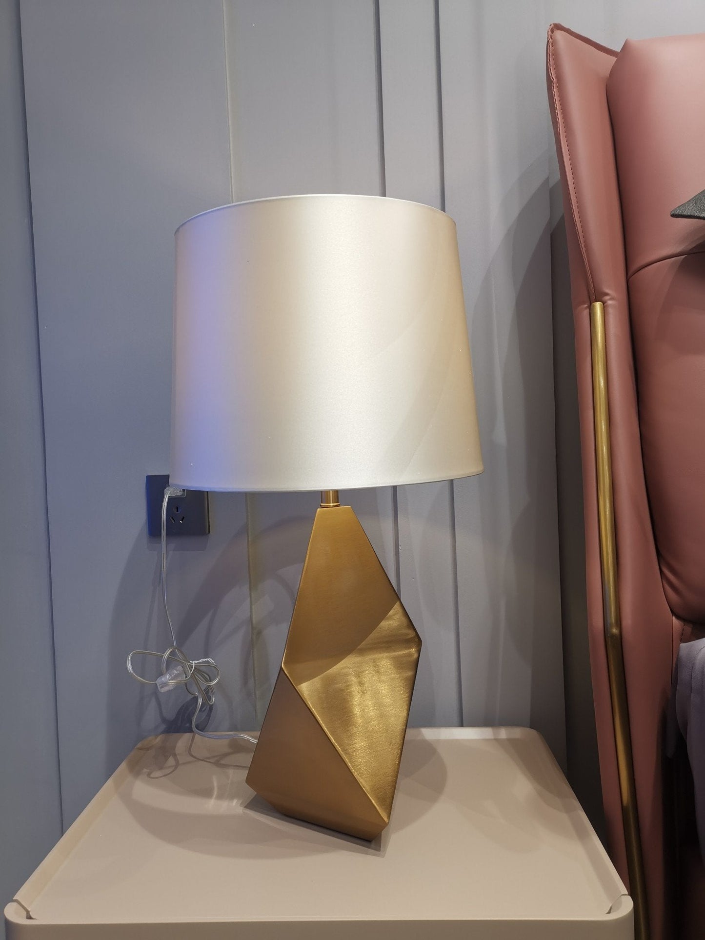 Faceted Table Light