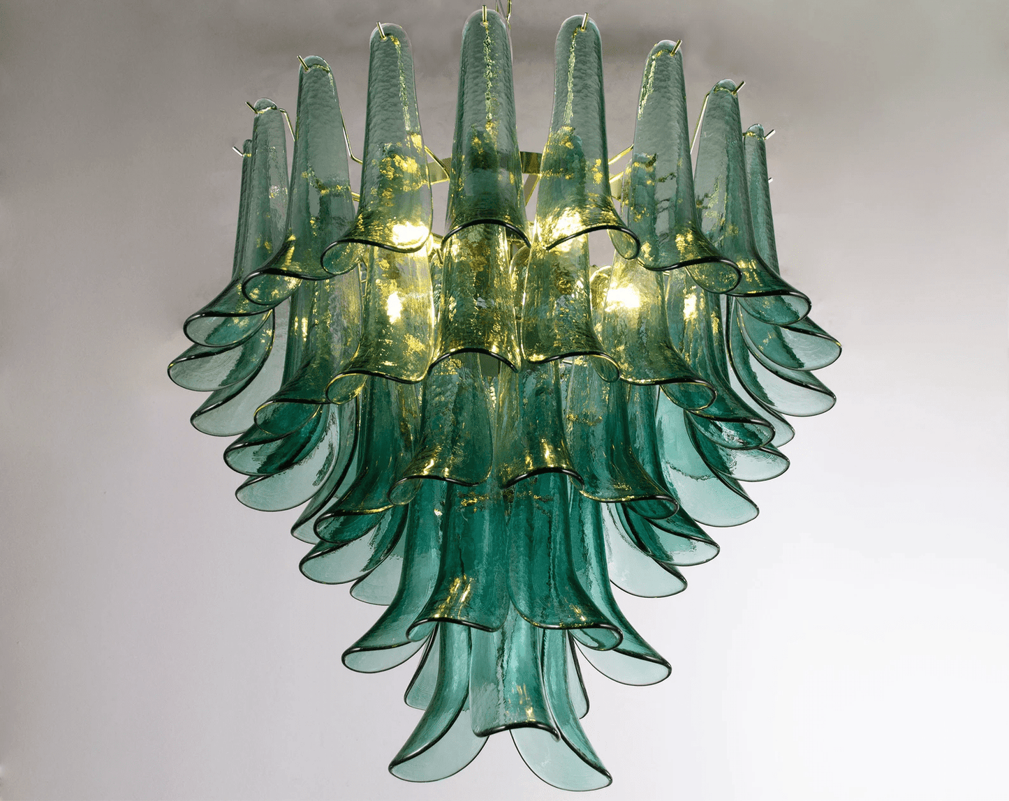 Petali Chandelier
