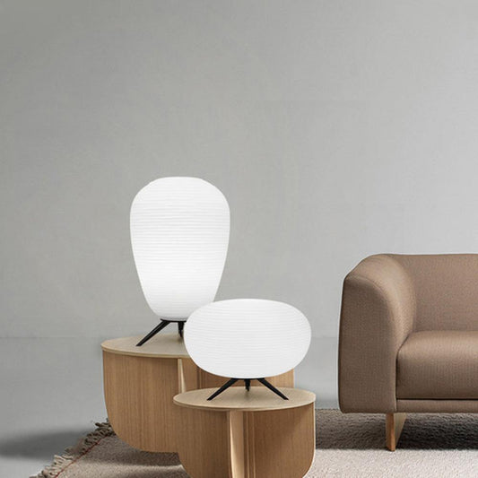 مصباح طاولة الطقوس