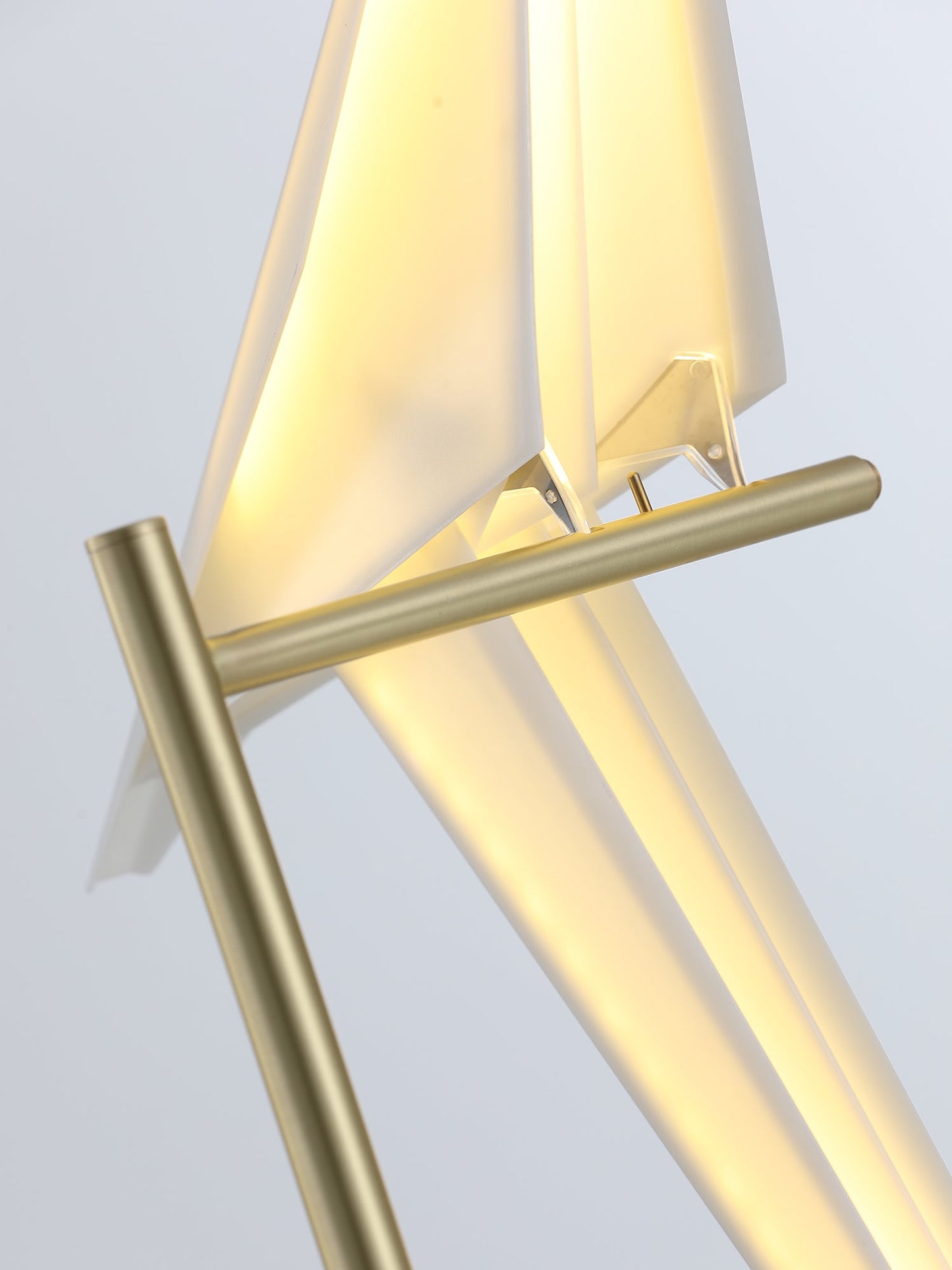 مصباح طاولة بيرش لايت