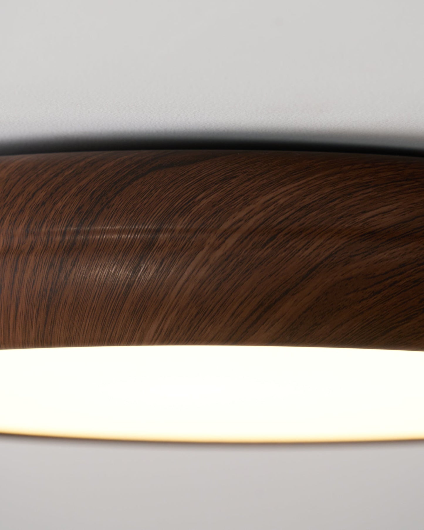Wood Grain Round Ceiling Lamp