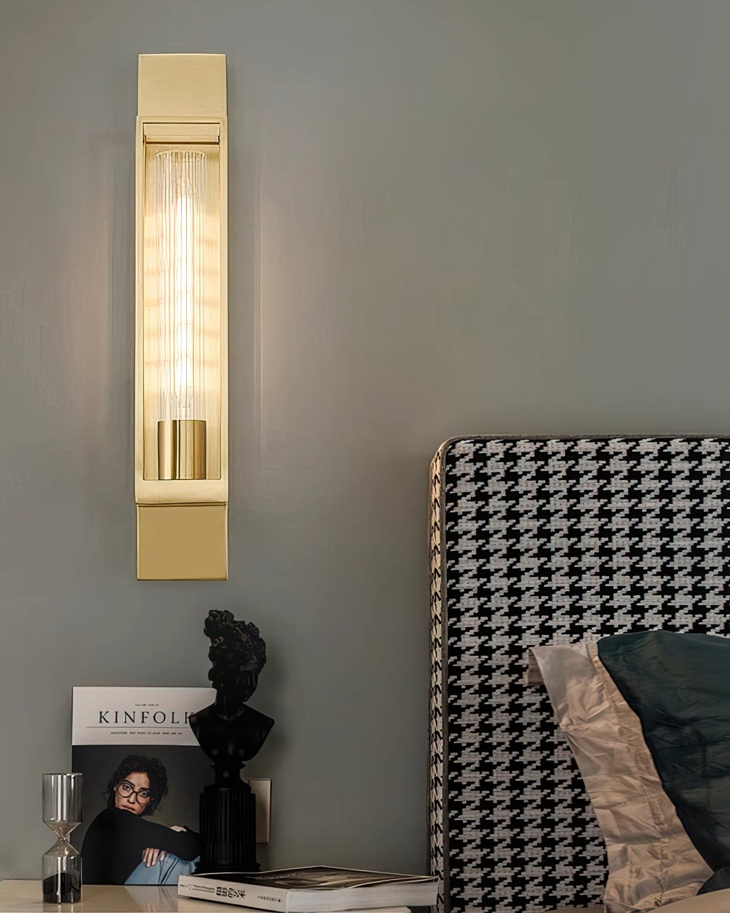 Willmar Wall Light