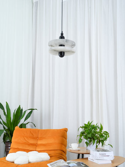 Median Pendant Light