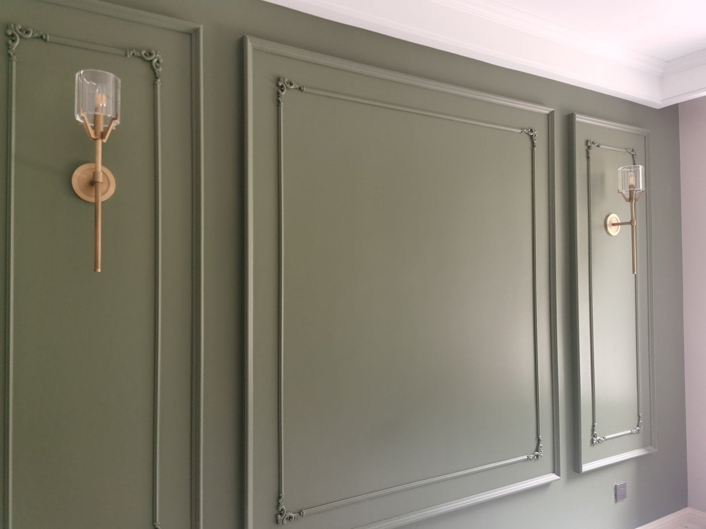 Valdampierre Sconce
