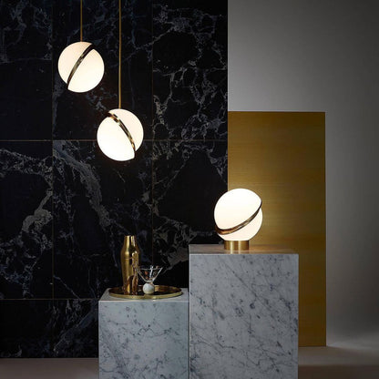 مصباح طاولة هلالي 