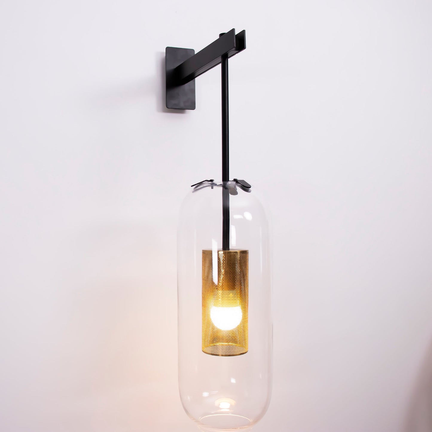 Vadim Wall Lamp