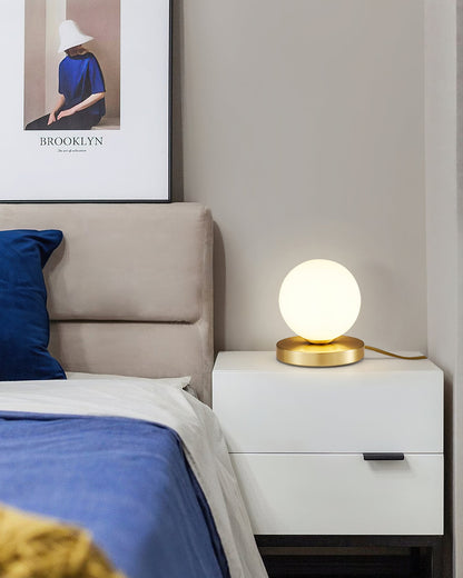 مصباح طاولة دينابولي 