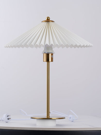 Perla Pleated Table Lamp