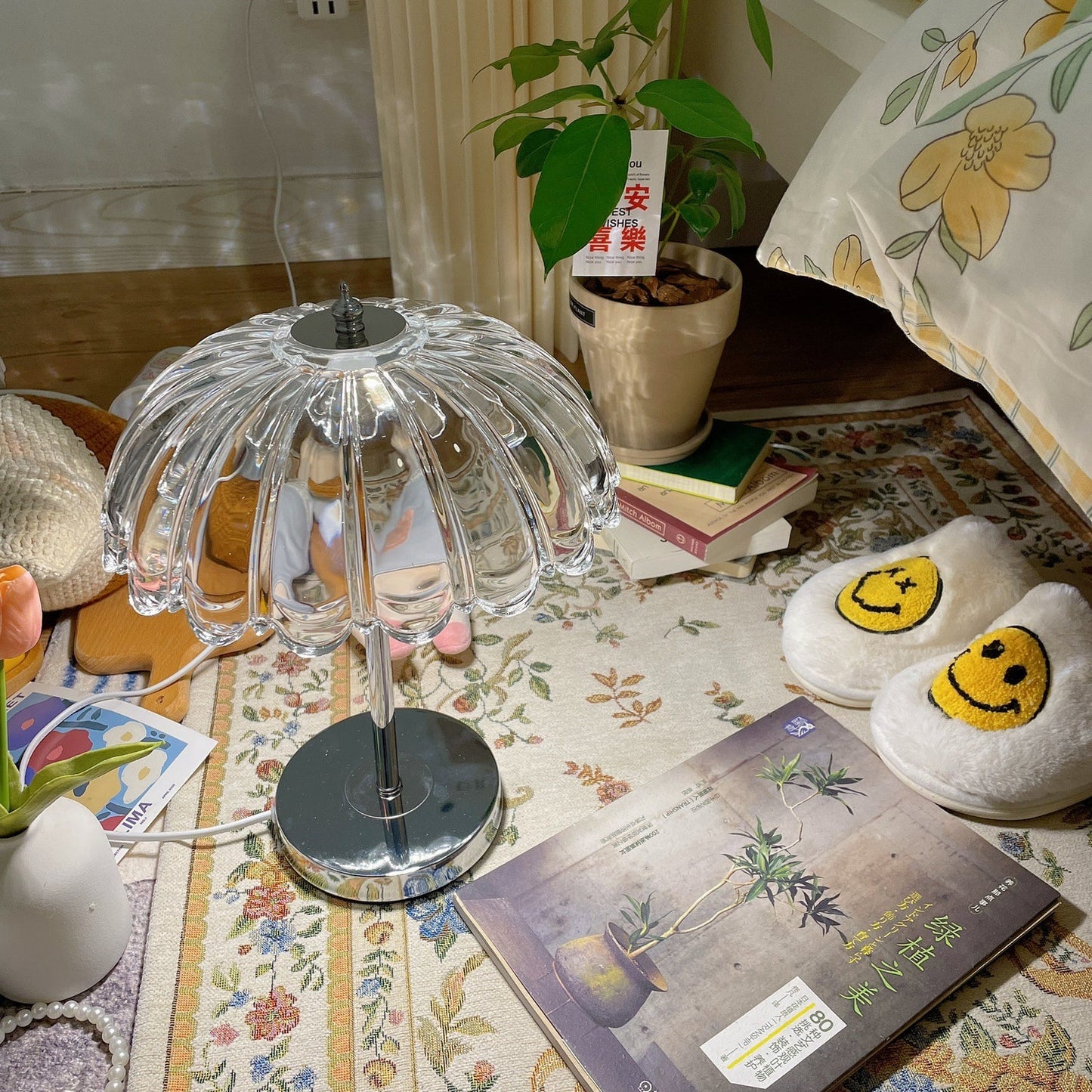 Lotus Table Lamp