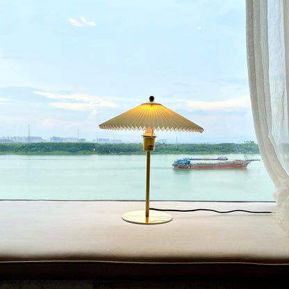 Perla Pleated Table Lamp