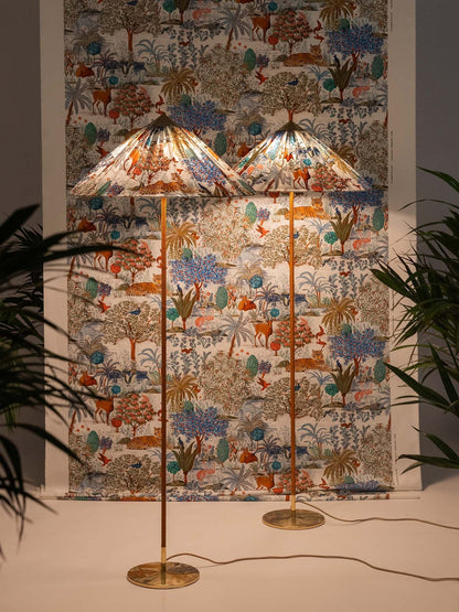 Rattan Circle Waiting Floor Lamp