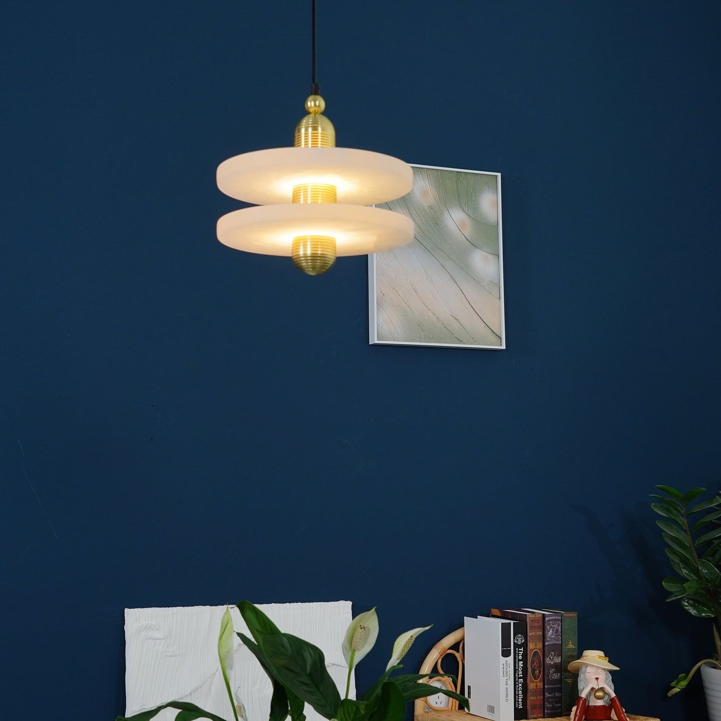 Median Pendant Light