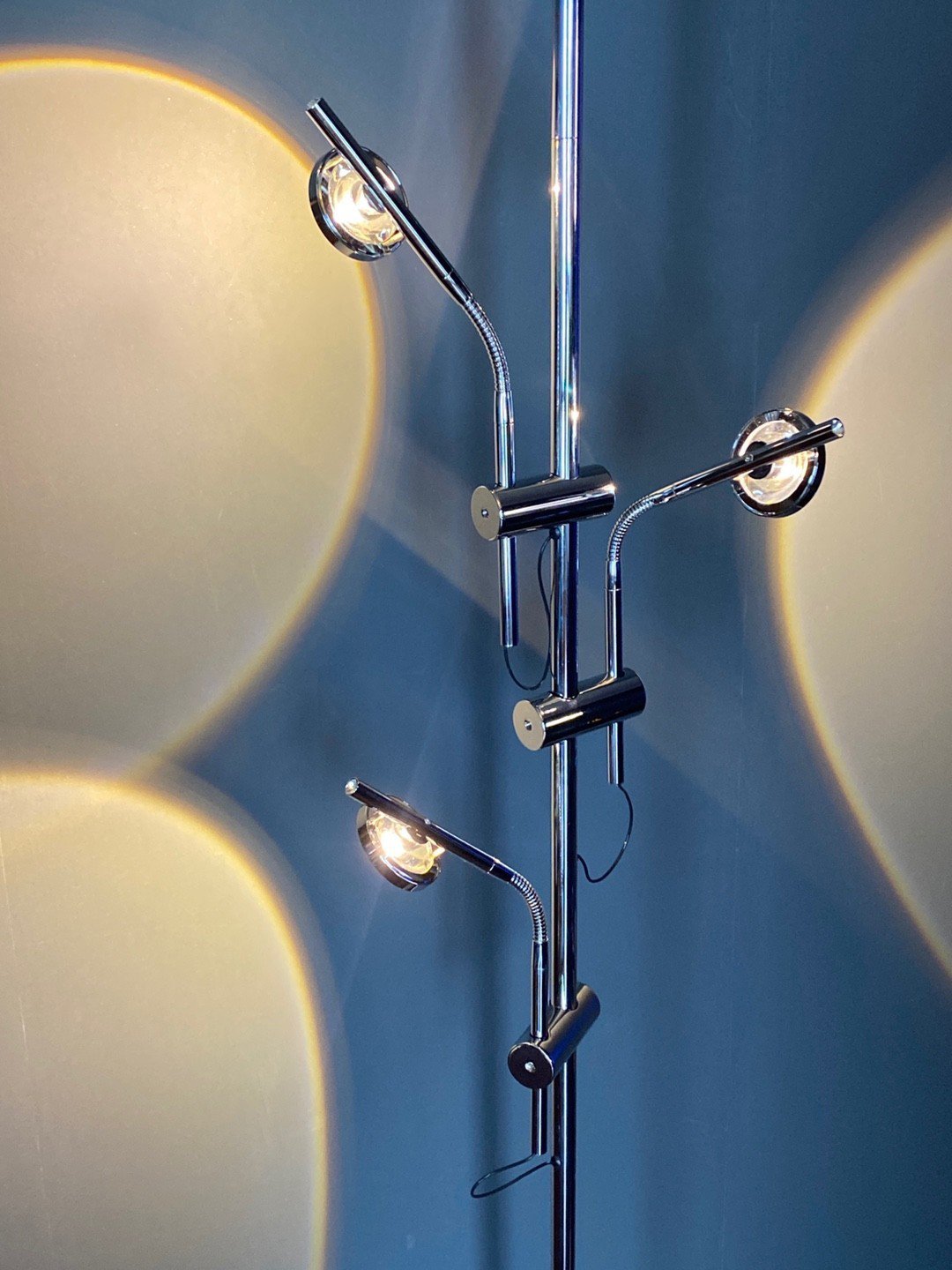 Wa Wa Floor lamp