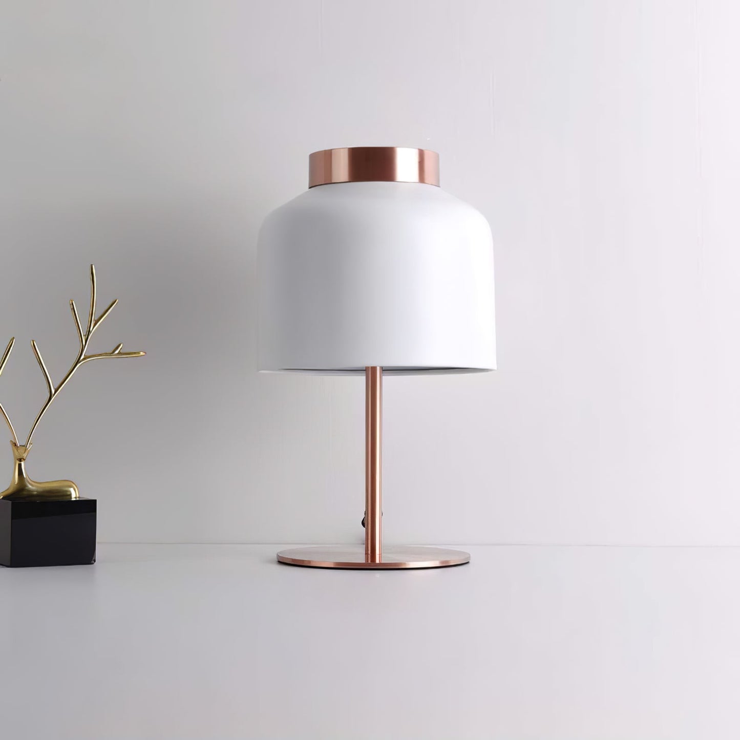 مصباح طاولة شيامبو 