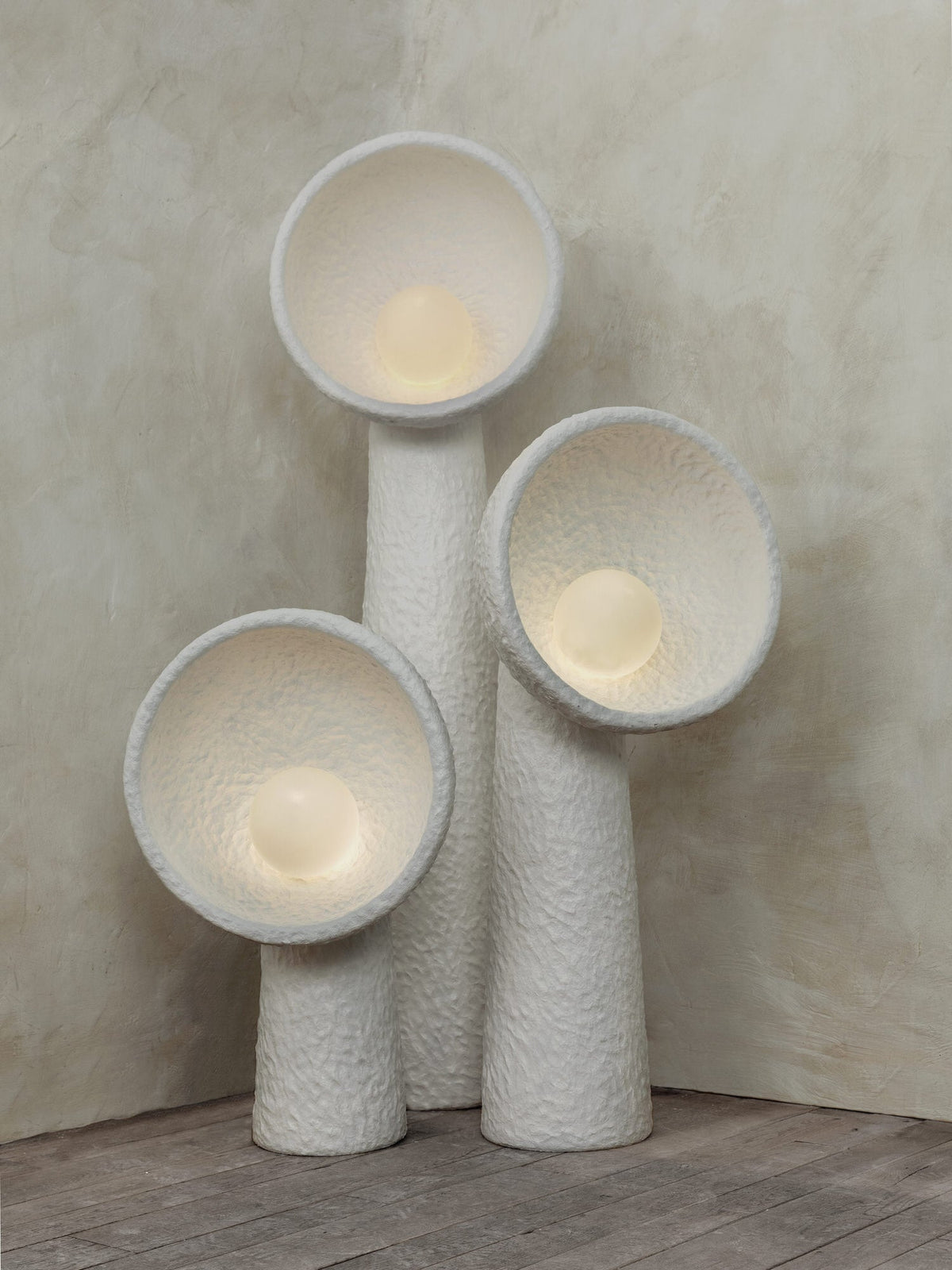 Echo Sculptural Floor Lamp