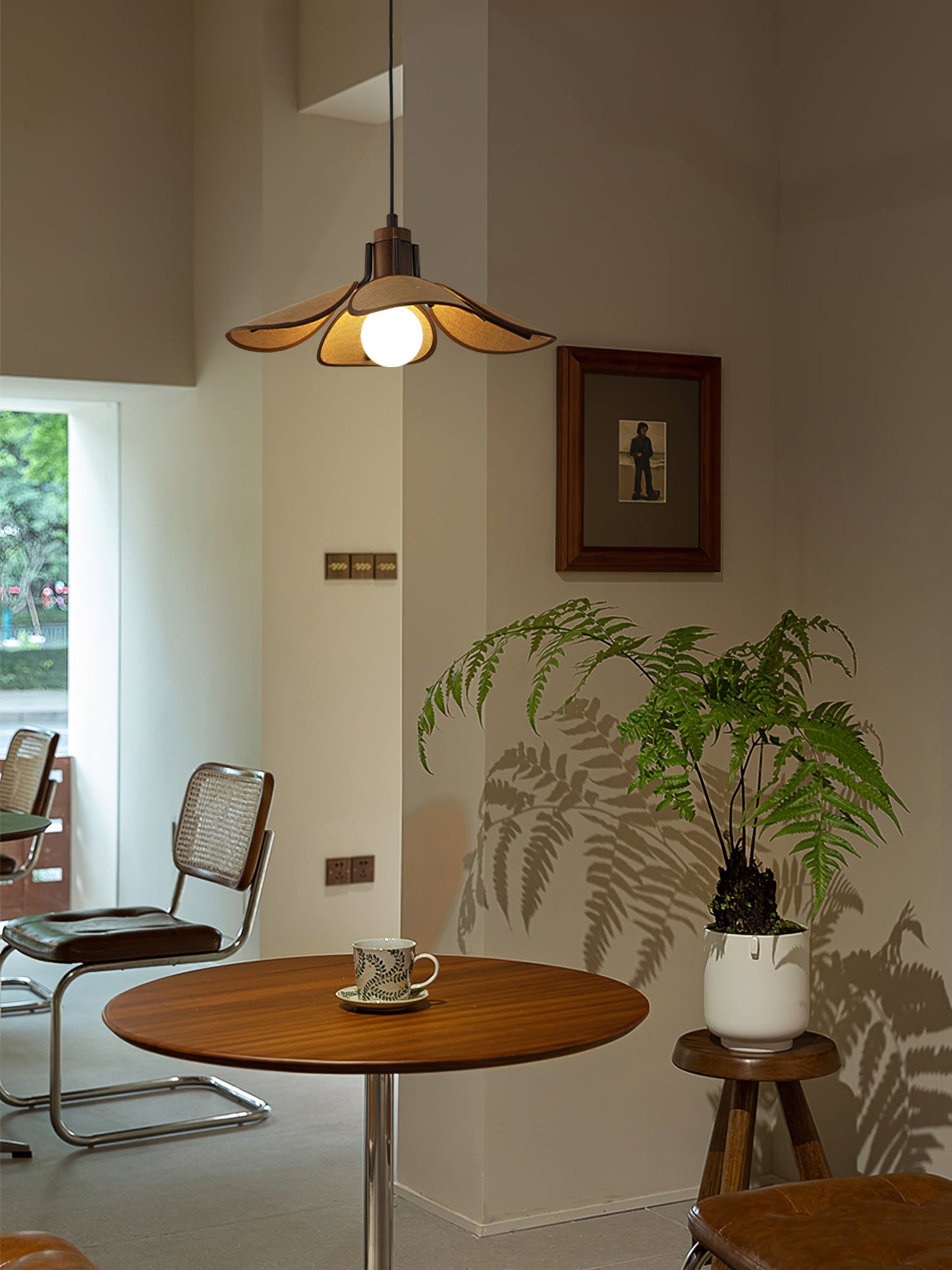 مصباح دلفينا المعلق 