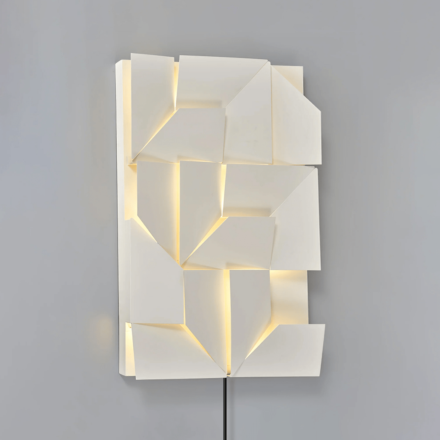 Shadows Grand Plug-in Sconce