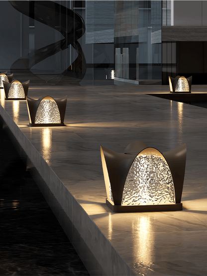 Sculptform Solar Outdoor Light