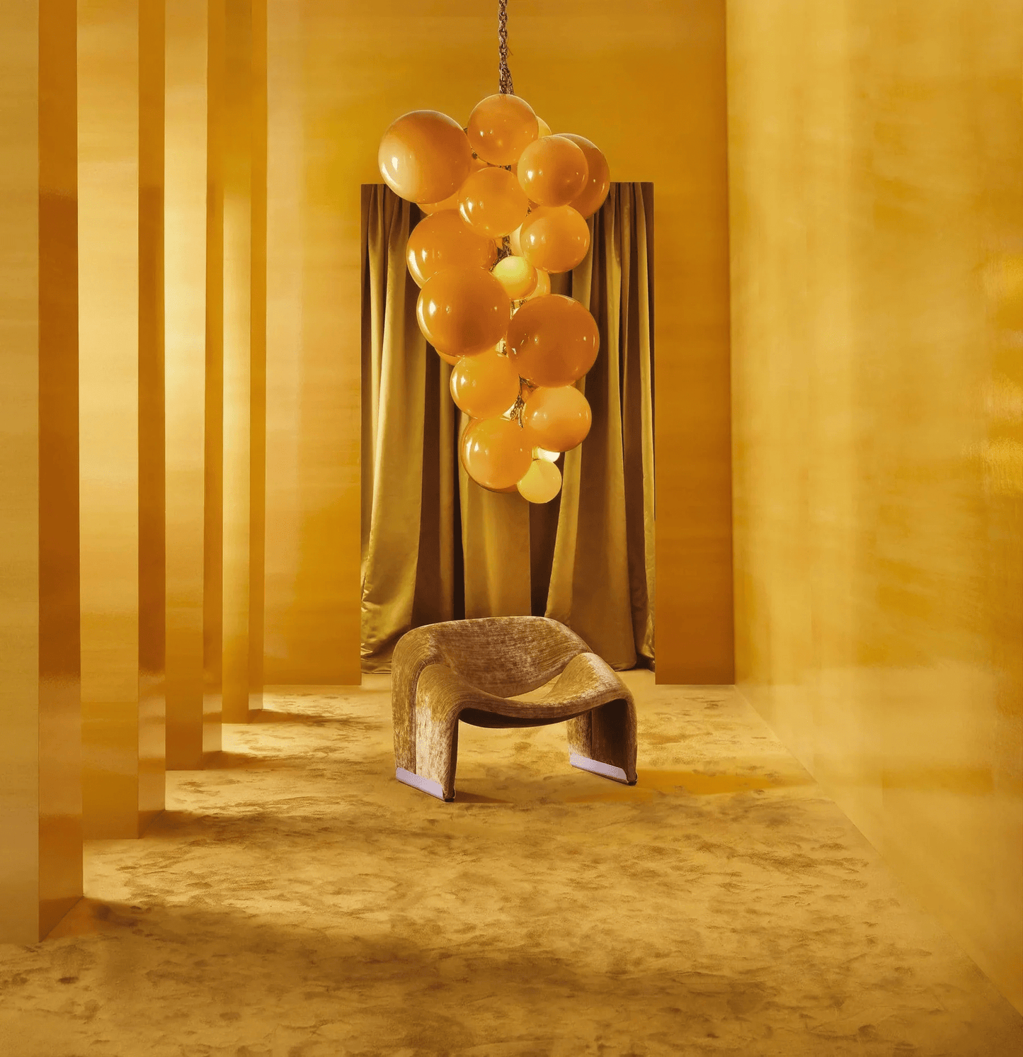 Velymo Grapetta Chandelier