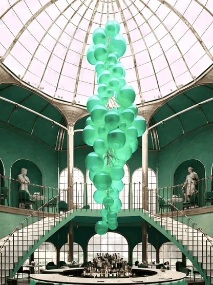 Velymo Grapetta Chandelier