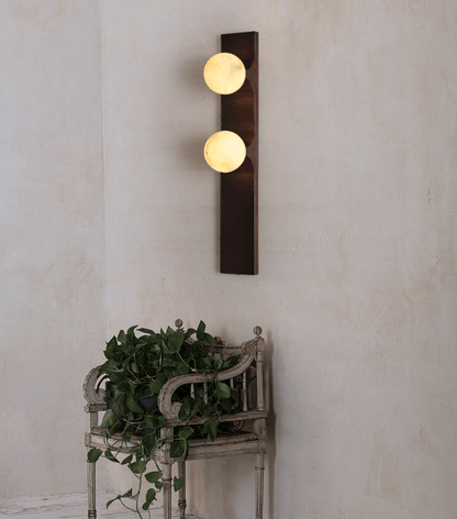 Geo Lumen Bar Alabaster Wall Sconce