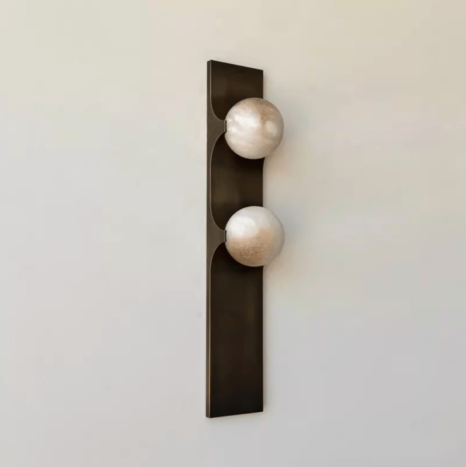 Geo Lumen Bar Alabaster Wall Sconce
