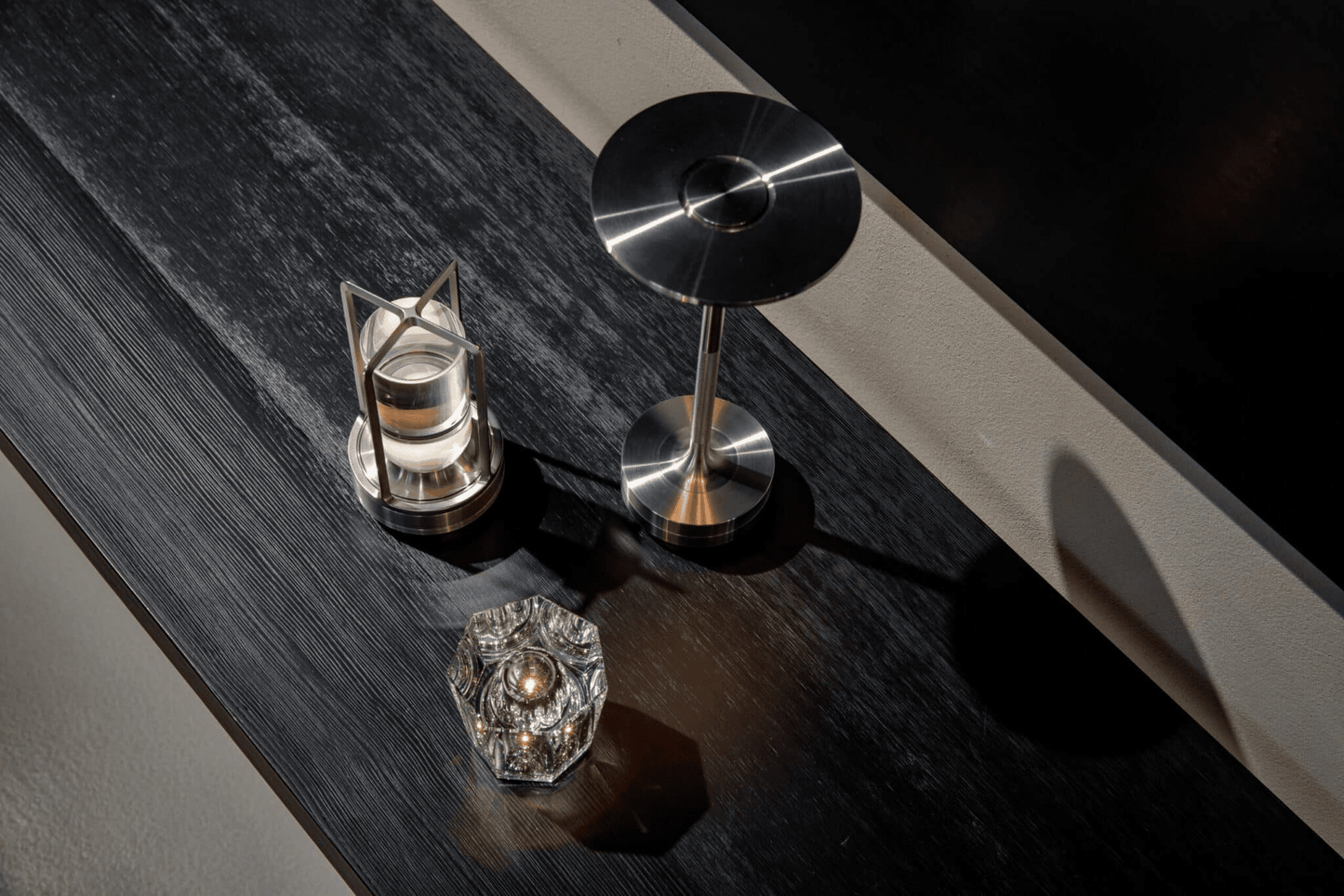 Lorin Rechargeable Table Lamp