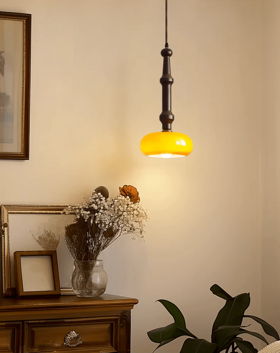 Solvra Pendant Lamp