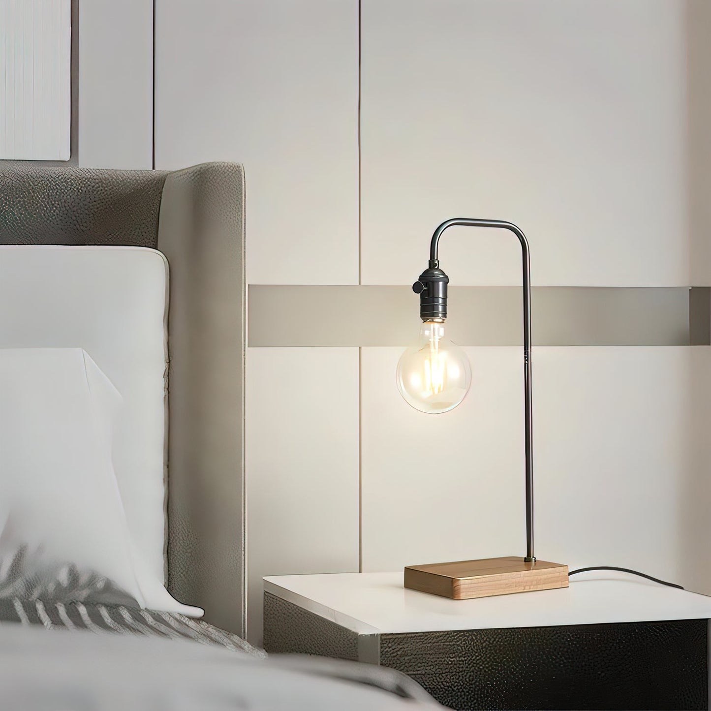 Celio table lamp