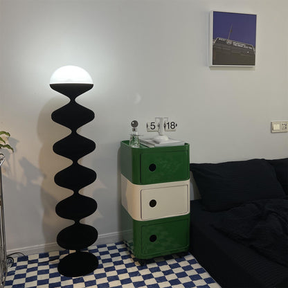 مصباح أرضي على شكل قرع 