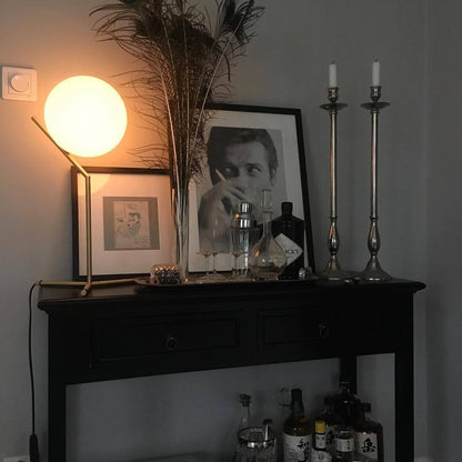 IC Lights Table Lamp