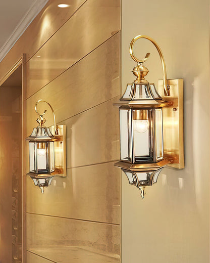 Speight Outdoor Wall Lamp