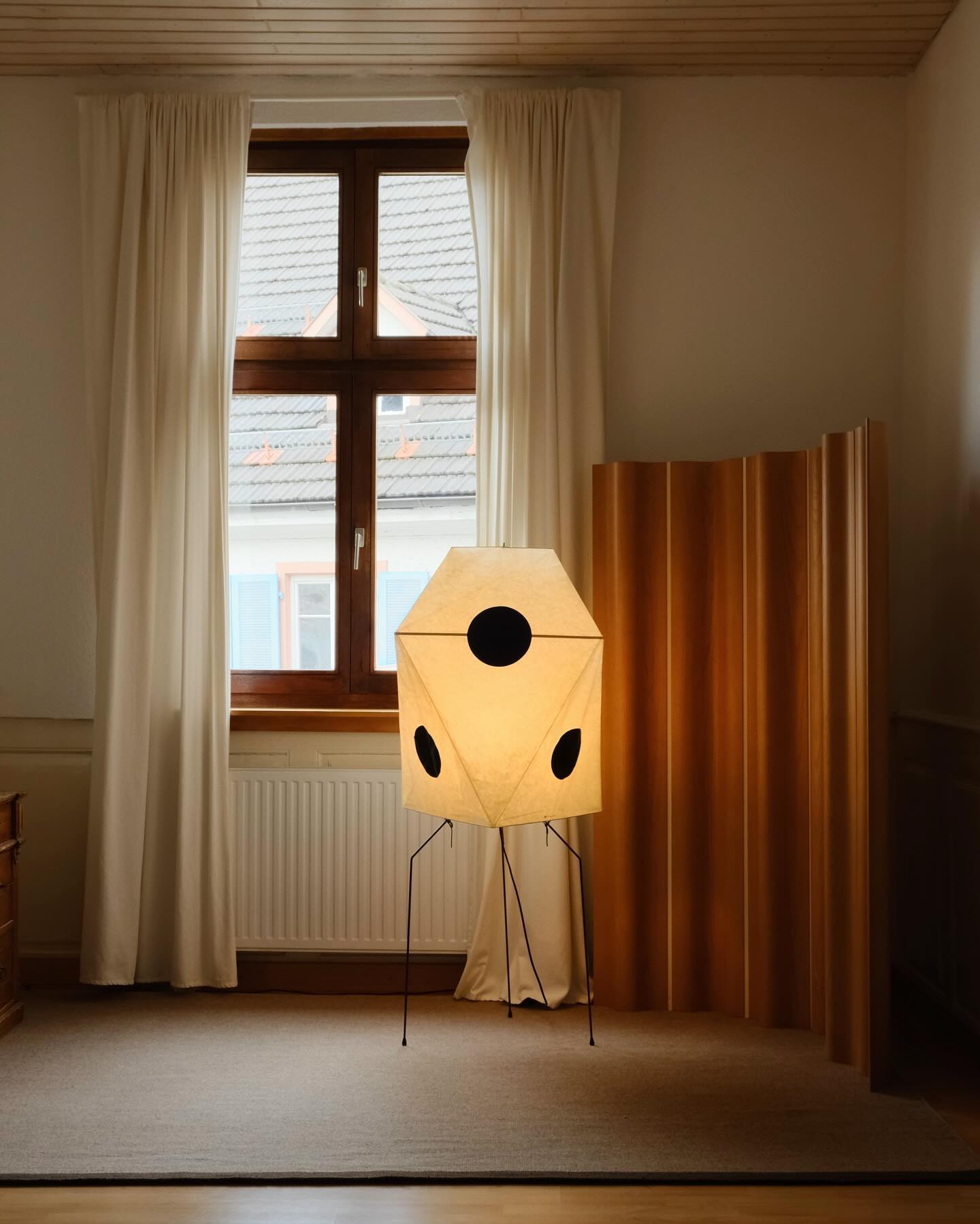 Akari UF3-Q Floor Lamp