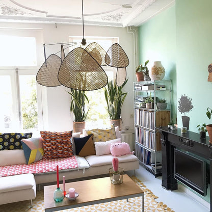 Screen Cannage Suspension