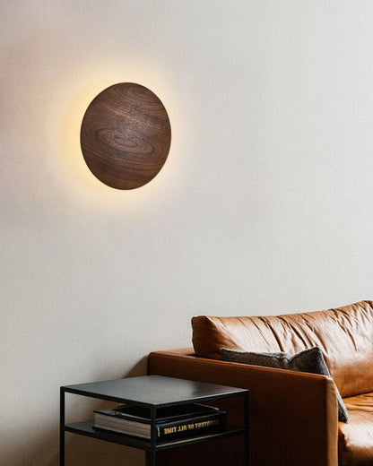 Claudo Wall Lamp