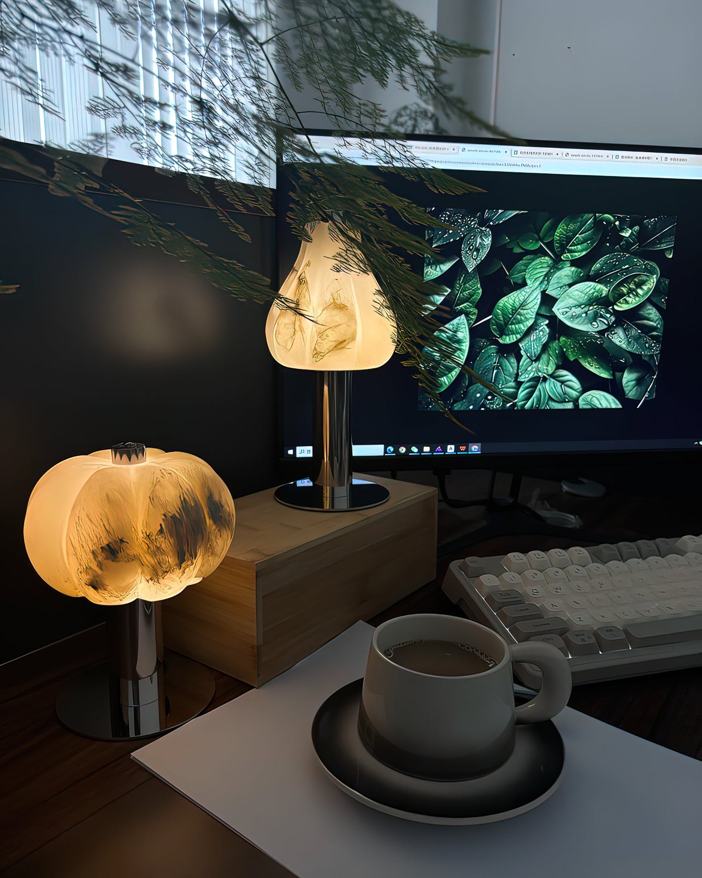 Brumate Table Lamp (built-in battery)