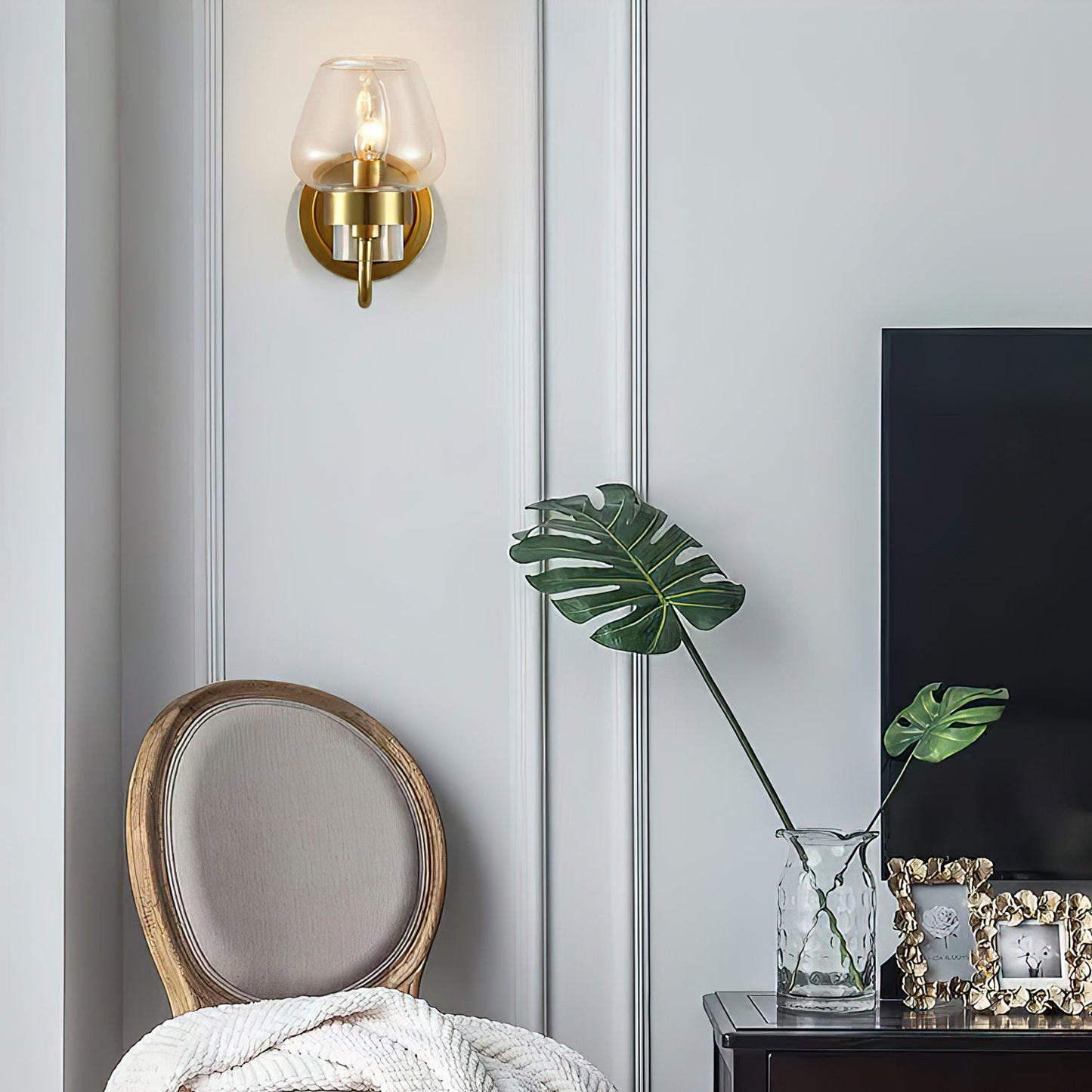 Maxim Wall Light