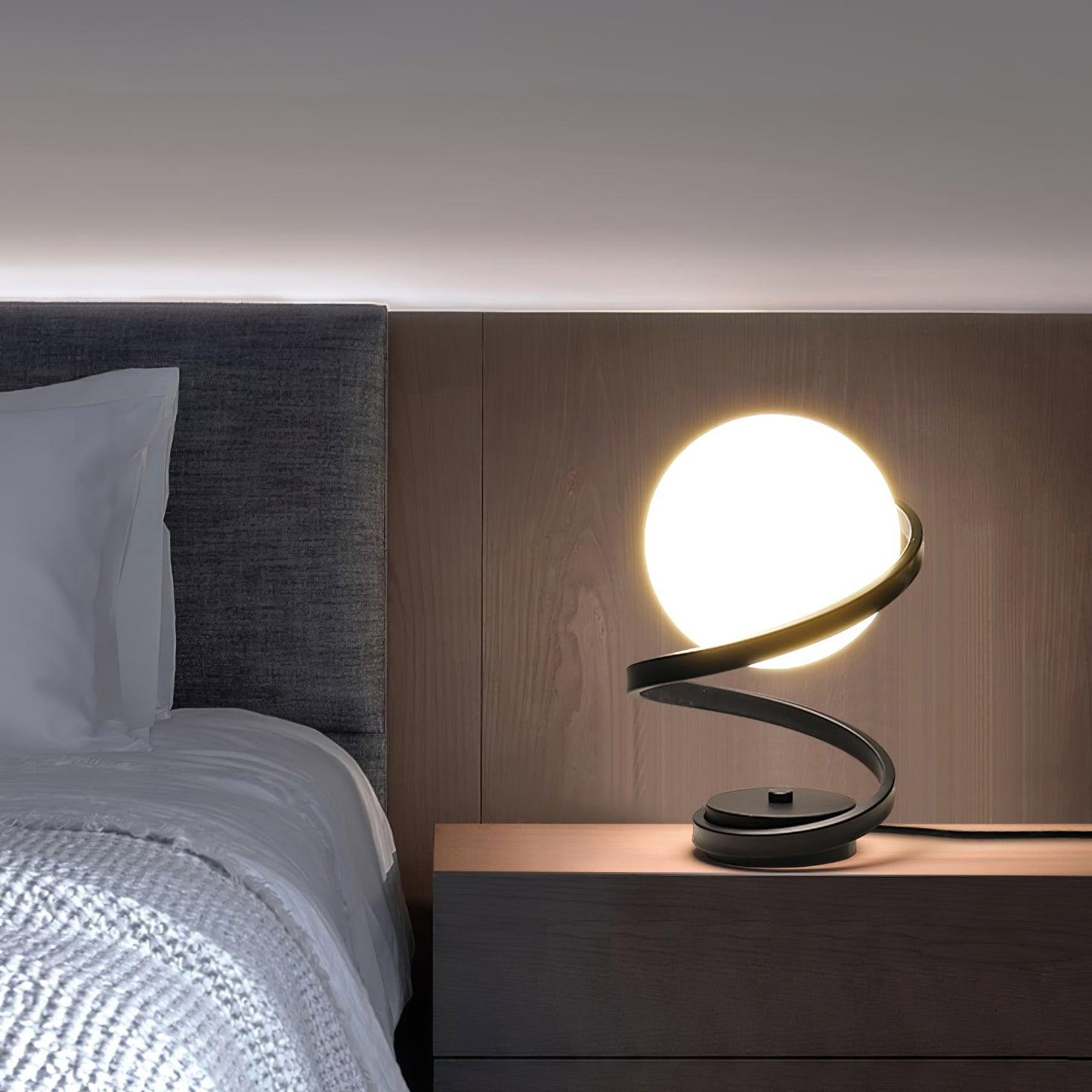 Curve Table Lamp