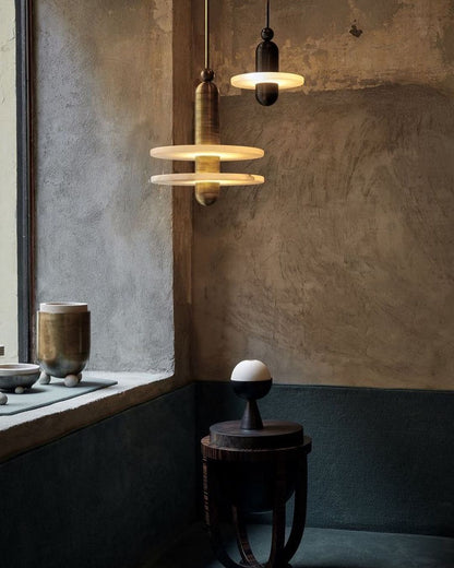 Median Pendant Light