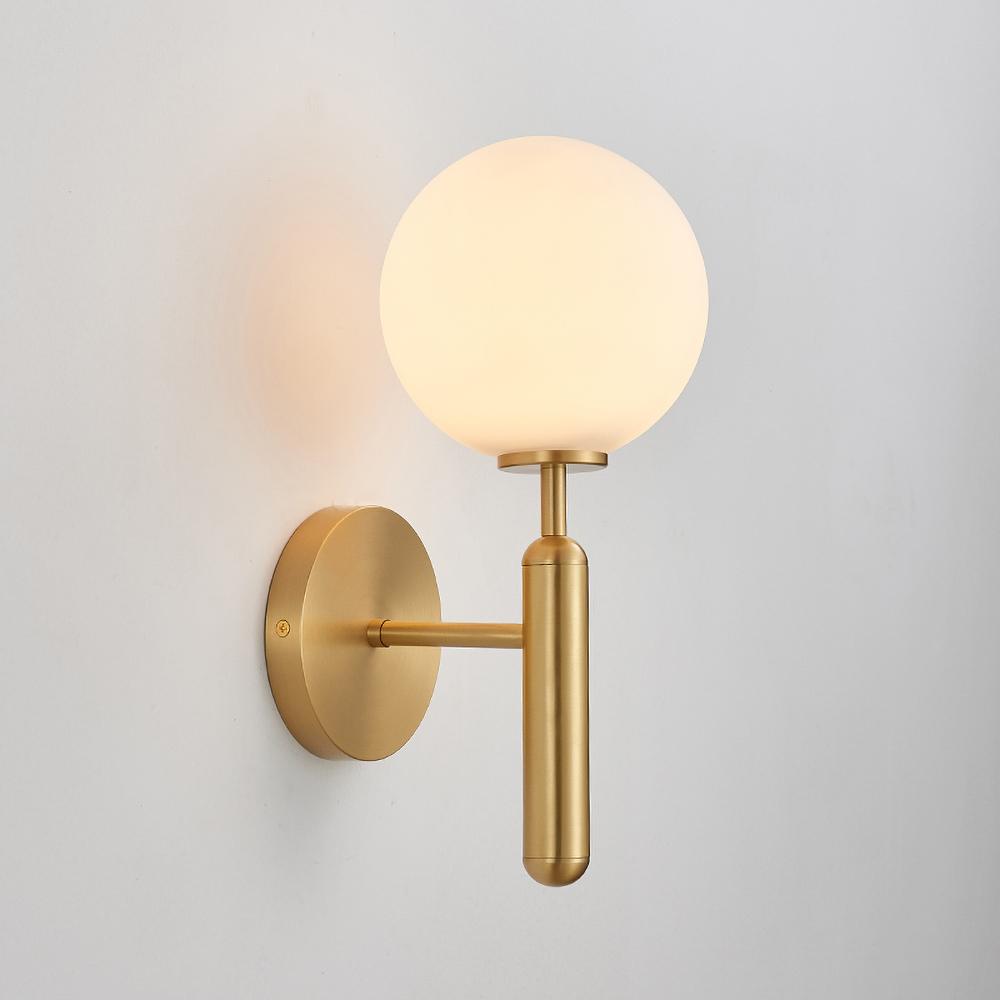 Miira Wall Light