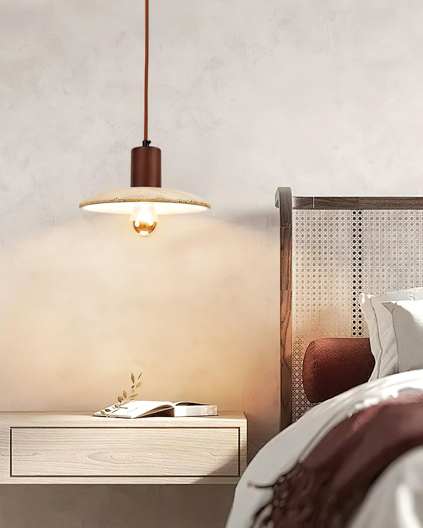Sceadu Pendant Light