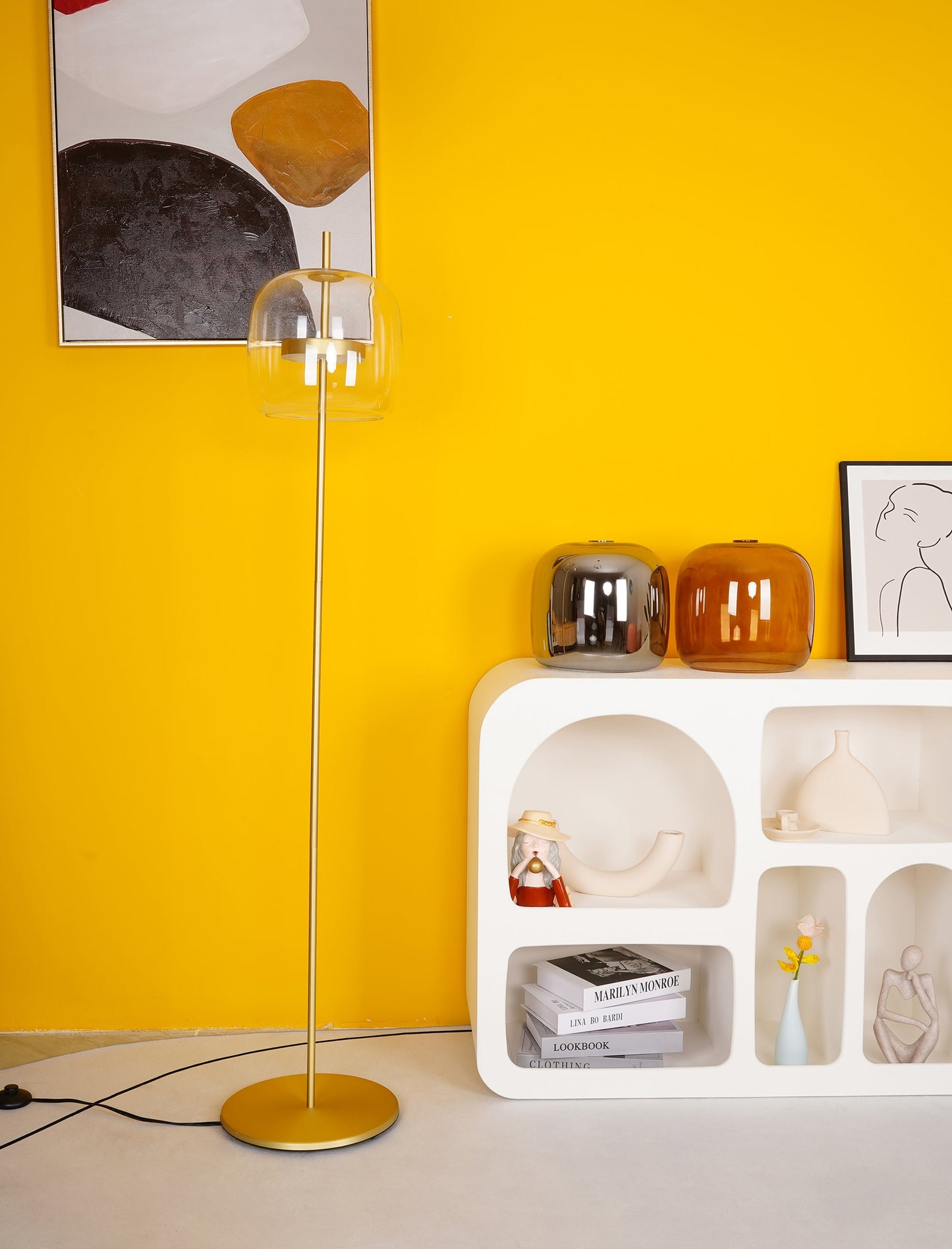 مصباح أرضي من نوع جوجوبا 