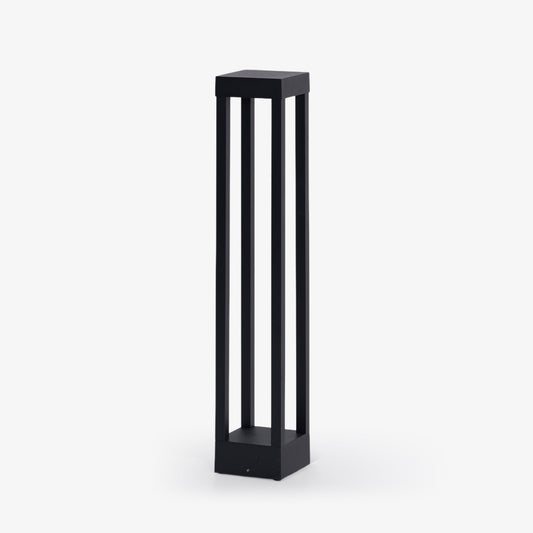 Obsidian Post Outdoor Light