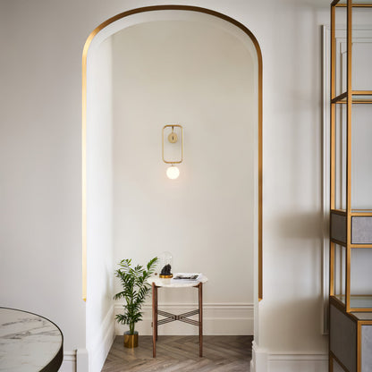 Sircle Sconce
