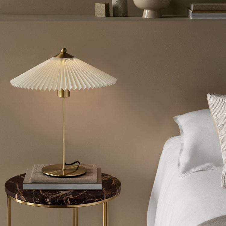 Perla Pleated Table Lamp