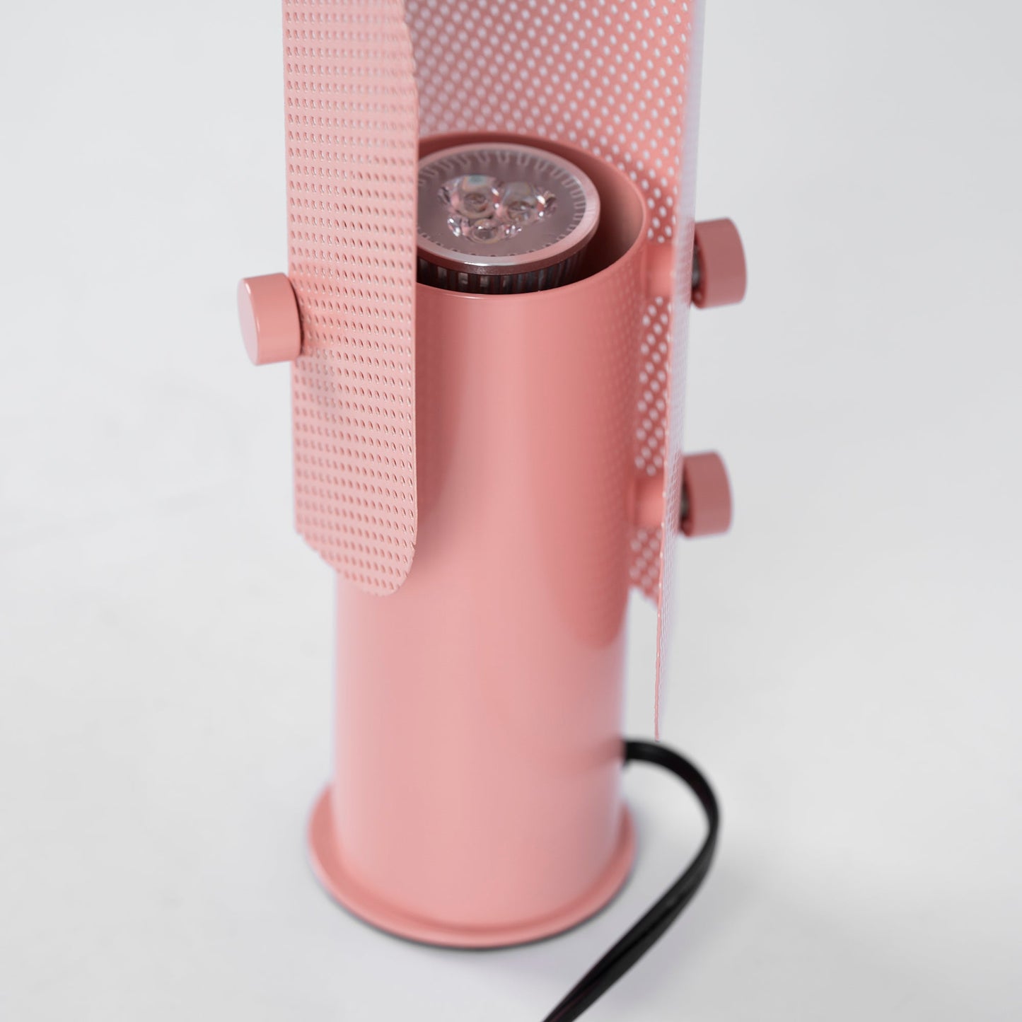 مصباح طاولة الأقراص 