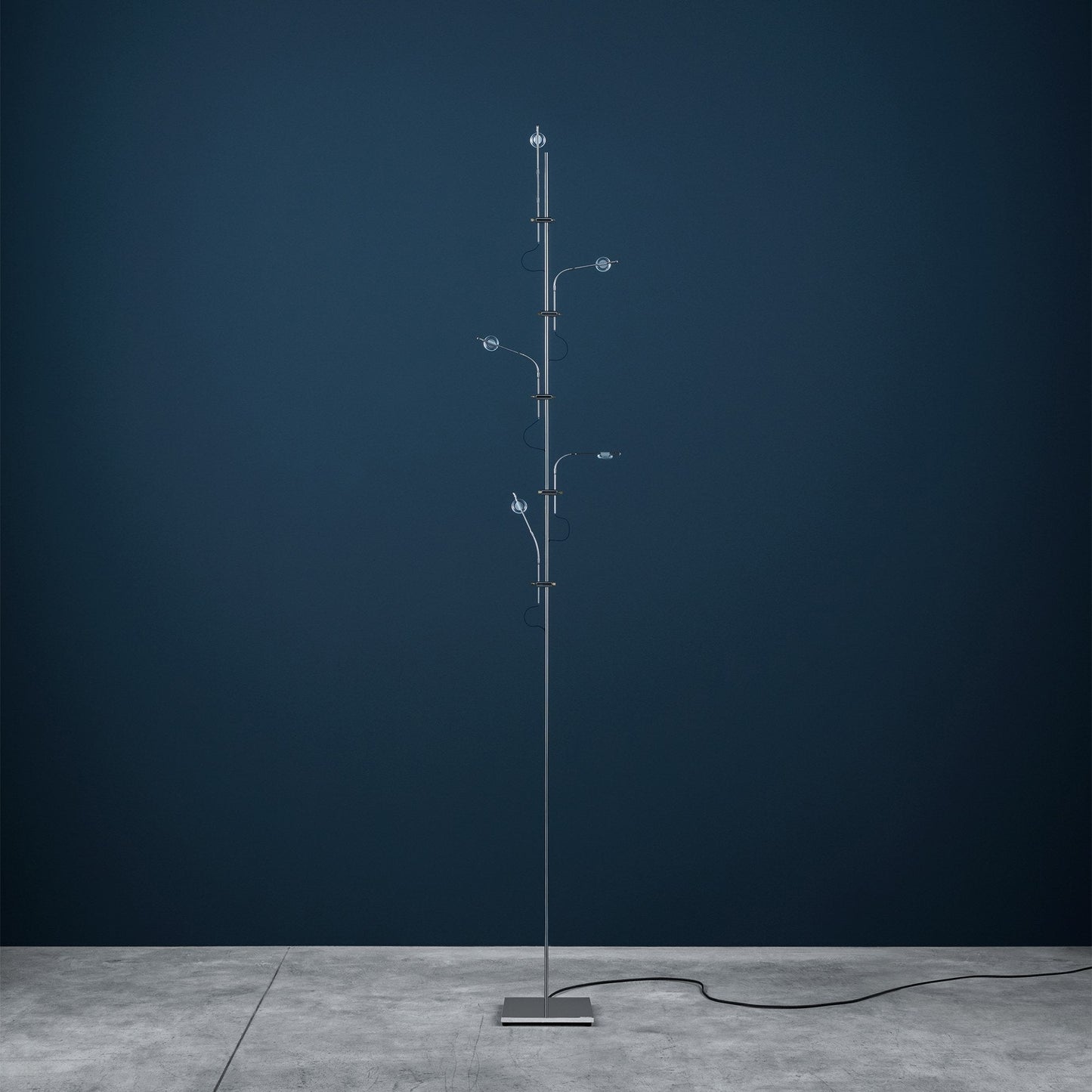 Wa Wa Floor lamp