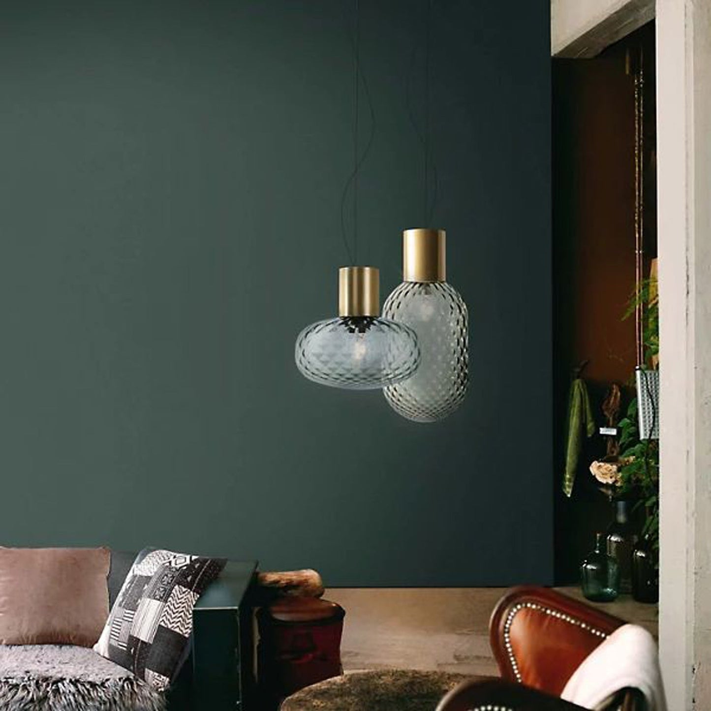 مصباح هيلينا المعلق 