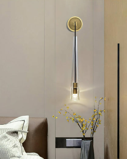 Apollinaire Wall Lamp