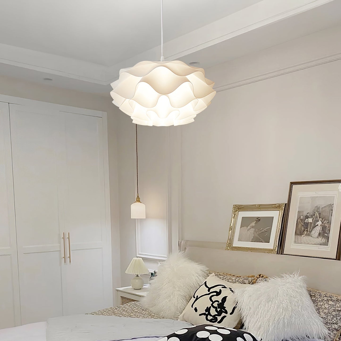 Skirt Pendant Lamp